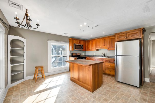Chandelier, Interior, Kitchen, Recessed Lighting, Stainless Steel Appliances