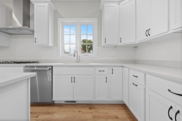 Interior, Kitchen, Stainless Steel Appliances, Wood Texture Flooring