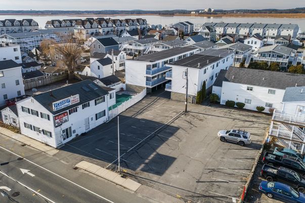Exterior, Drone