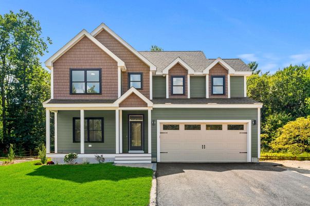 Attached, Exterior, Facade, Farmhouse