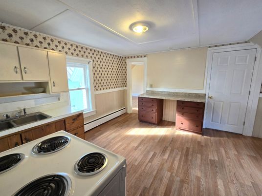 Interior, Kitchen, Wood Texture Flooring