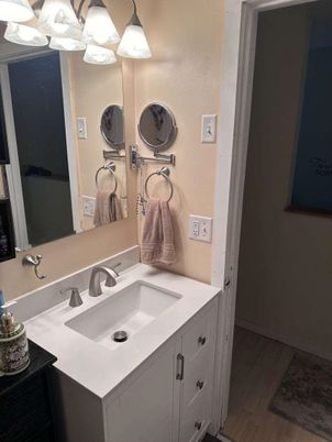 Bathroom, Dual Sink Vanities, Interior, Wood Texture Flooring