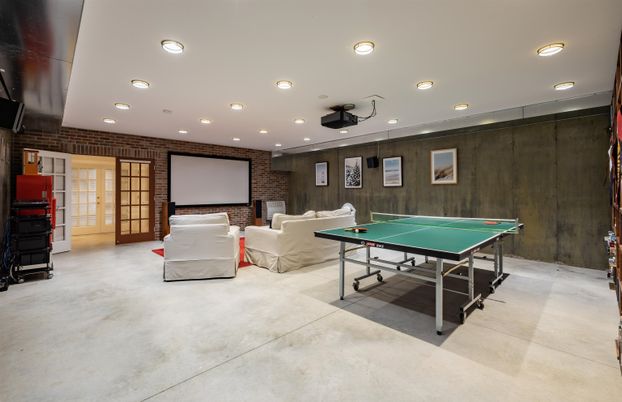 Game Room, Interior, Living room, Recessed Lighting