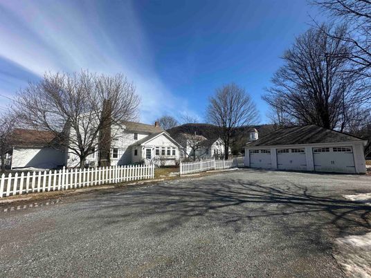 Backyard, Detached Garage, Exterior