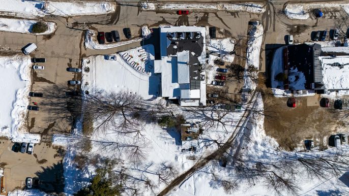 Exterior, Drone