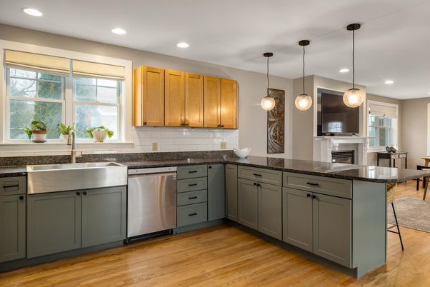 Fireplace, Interior, Kitchen, Pendant Lights, Recessed Lighting, Stainless Steel Appliances, Wood Texture Flooring