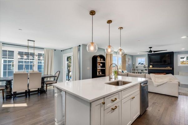 Dining room, Interior, Kitchen, Living room, Pendant Lights, Recessed Lighting, Wood Texture Flooring