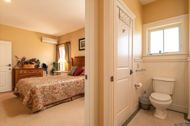 Bathroom, Bedroom, Interior, Recessed Lighting