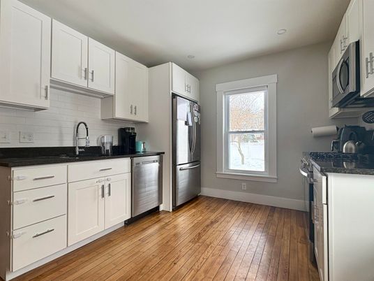 Interior, Kitchen, Recessed Lighting, Wood Texture Flooring