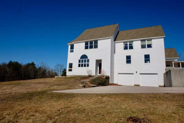 Attached, Backyard, Exterior, Facade, Georgian