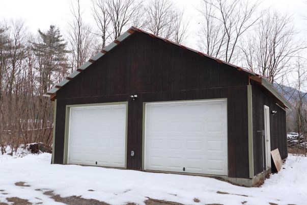 Detached Garage, Exterior