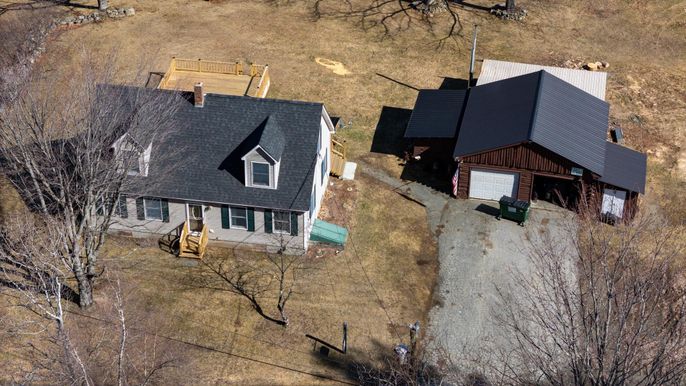 Exterior, Drone