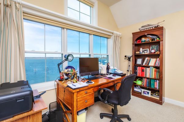 Home Office, Interior, Water