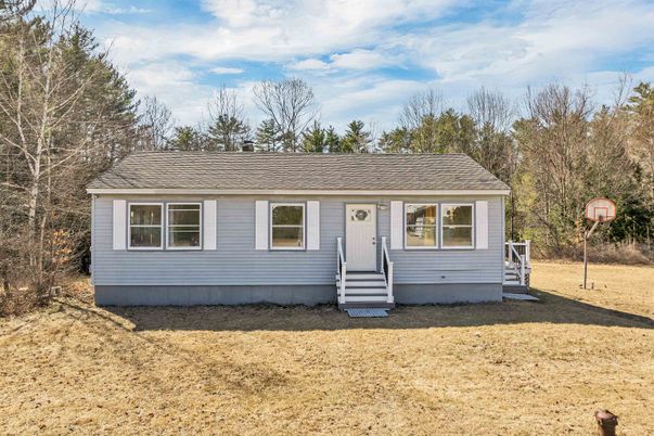 Exterior, Facade, Cape Cod