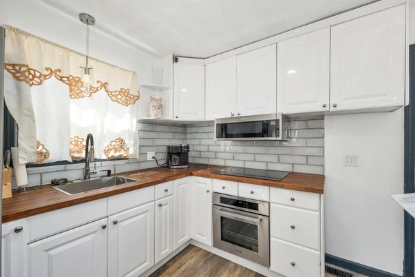 Interior, Kitchen, Pendant Lights, Stainless Steel Appliances, Wood Texture Flooring