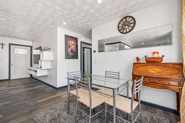 Dining room, Interior, Recessed Lighting, Wood Texture Flooring