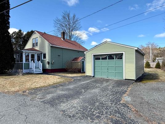 Backyard, Detached Garage, Exterior