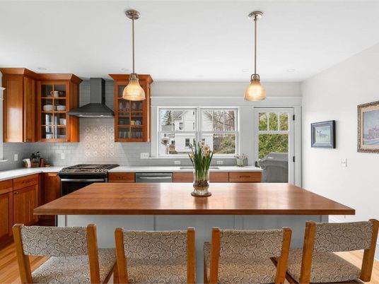Interior, Kitchen, Pendant Lights, Stainless Steel Appliances