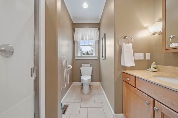 Bathroom, Interior, Recessed Lighting