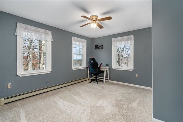 Home Office, Interior