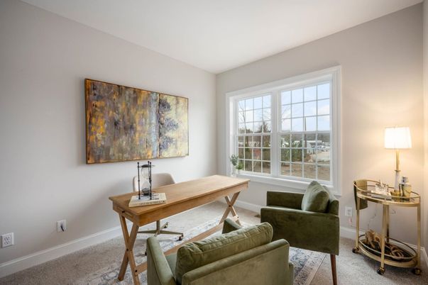 Home Office, Interior