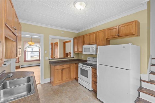 Chandelier, Interior, Kitchen