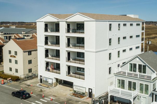 Exterior, Facade, Highrise