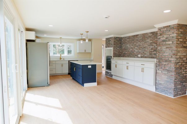 Interior, Kitchen, Pendant Lights, Recessed Lighting, Stone Walls, Wood Texture Flooring
