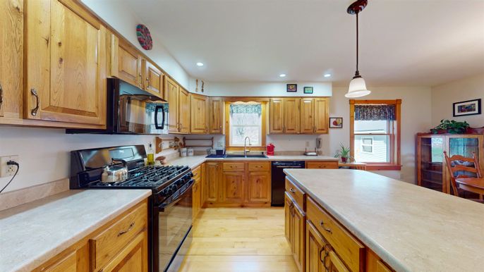 Interior, Kitchen, Pendant Lights, Recessed Lighting, Wood Texture Flooring