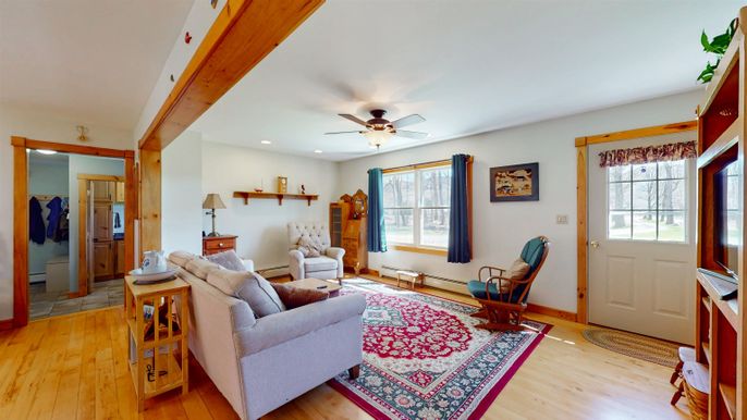 Interior, Living room, Recessed Lighting, Wooden Beams, Wood Texture Flooring