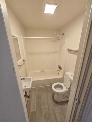 Bathroom, Interior, Recessed Lighting, Wood Texture Flooring