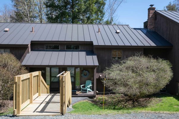 Exterior, Facade, None