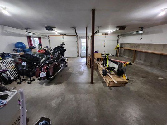 Fitness Equipment, Garage, Interior