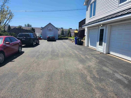 Detached Garage, Exterior