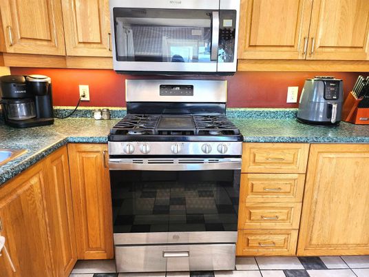 Interior, Kitchen, Stainless Steel Appliances
