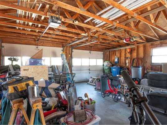 Fitness Equipment, Interior, Wooden Beams