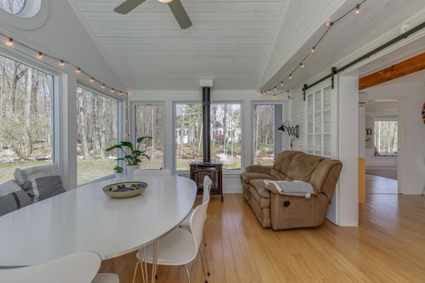 Dining room, Interior, Wood Texture Flooring