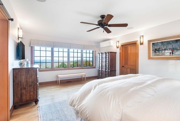 Bedroom, Interior, Water, Wood Texture Flooring