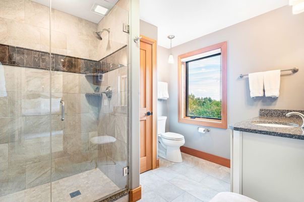 Bathroom, Glass Shower, Interior, Pendant Lights, Recessed Lighting