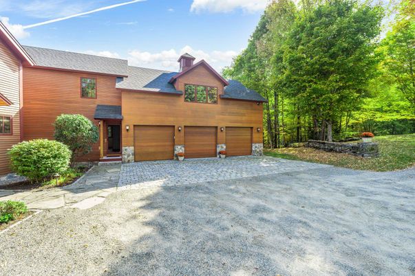 Attached, Exterior, Facade, Log Home