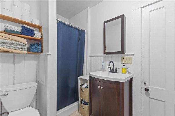 Bathroom, Interior