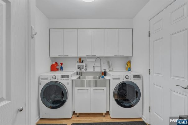 DE Listing image placeholder