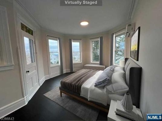 DE Listing image placeholder