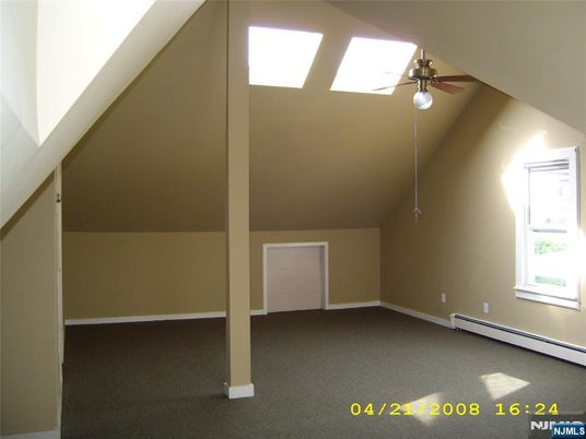 DE Listing image placeholder