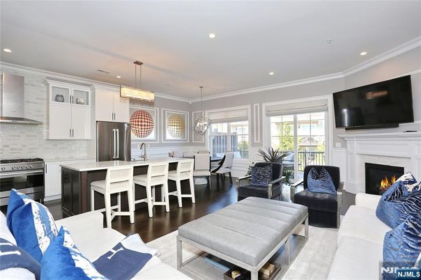 DE Listing image placeholder