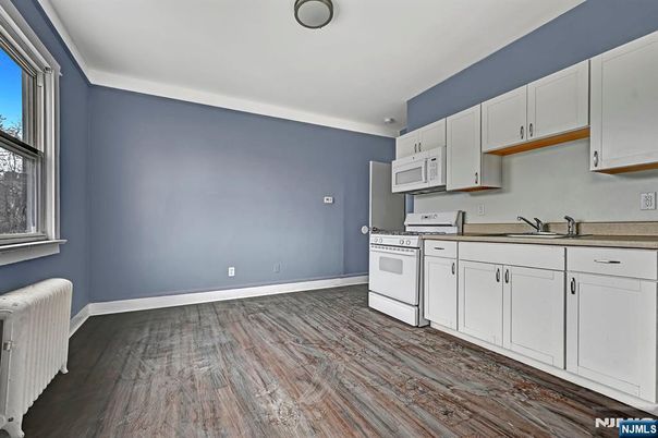 DE Listing image placeholder