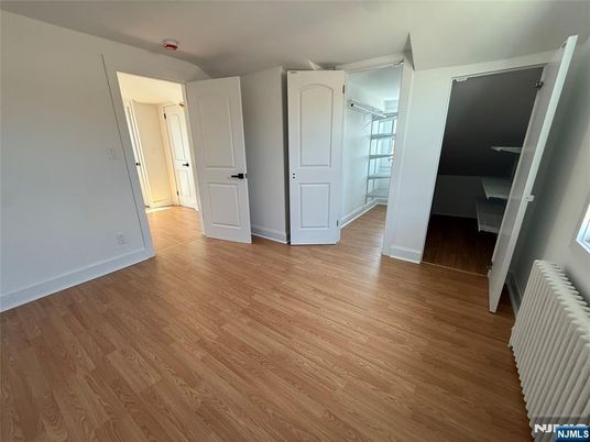 DE Listing image placeholder