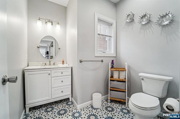 DE Listing image placeholder