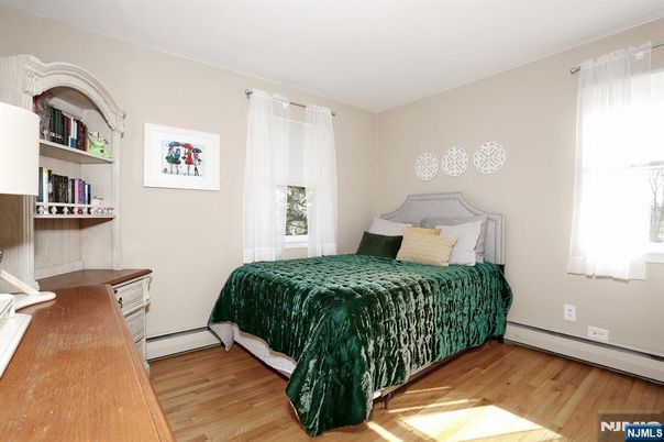 DE Listing image placeholder