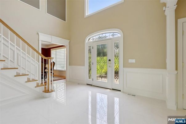 DE Listing image placeholder